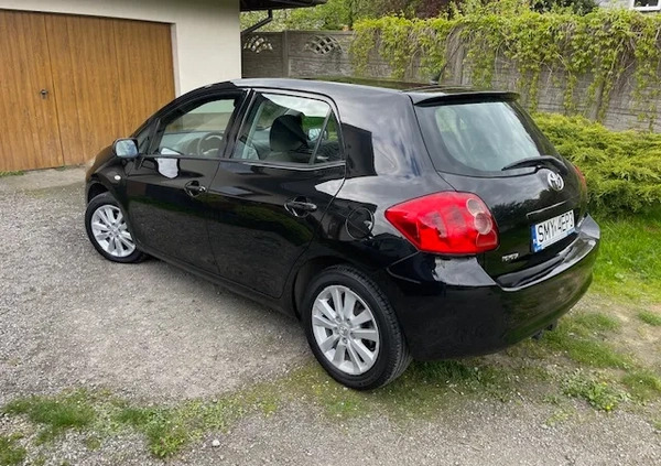 Toyota Auris cena 19000 przebieg: 230000, rok produkcji 2007 z Myszków małe 56